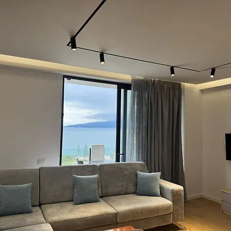 Dania Sea View Apartament *