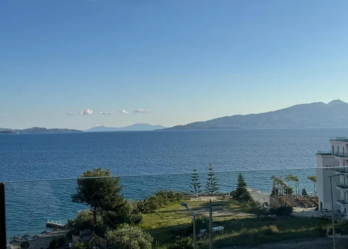 Dania Sea View Apartment *