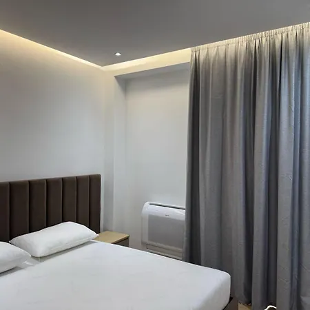 Dania Sea View Apartment Sarande