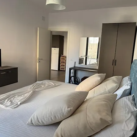 Dania Sea View Appartement Sarandë